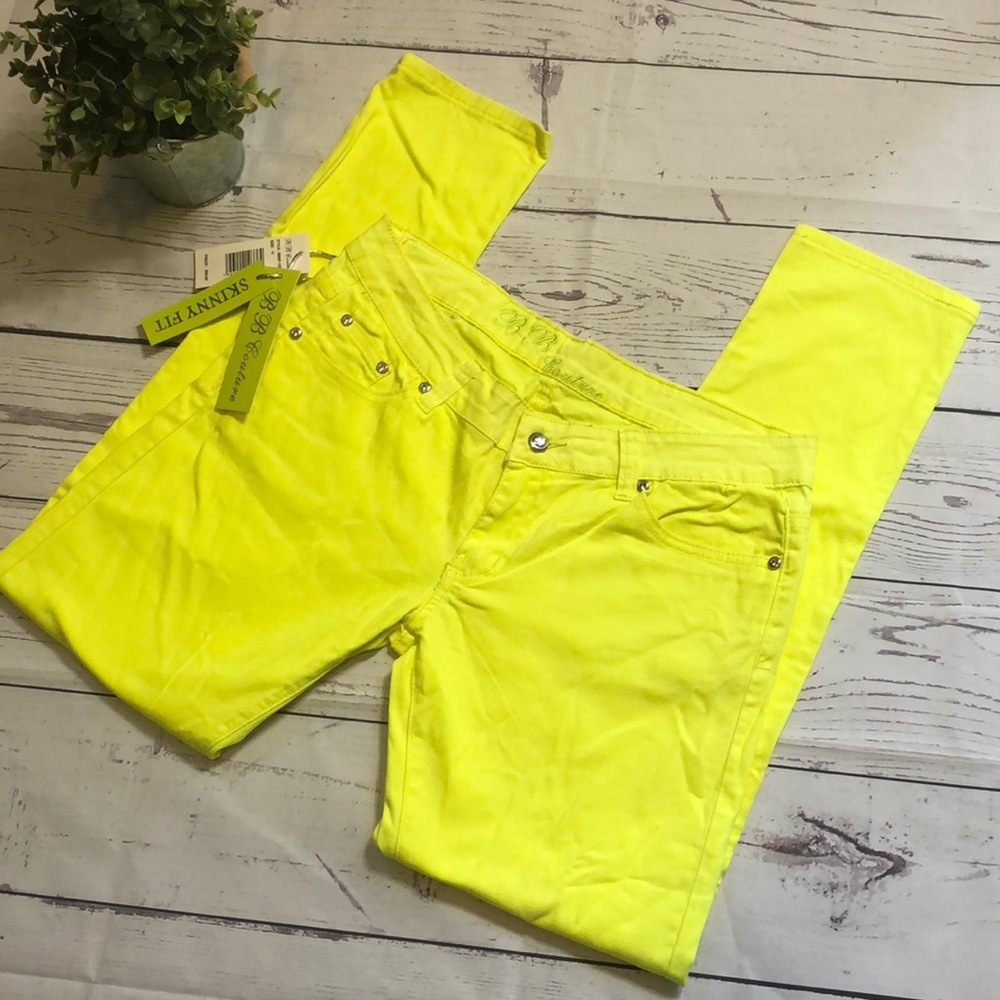 New! BB Couture Skinny Bright Yellow Stretch Pant